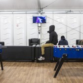 Asielzoekerscentrum tafelvoetbal.jpg