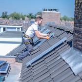 Zonnepanelen op dak.jpg