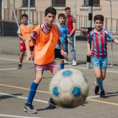 Straat voetbal.jpg